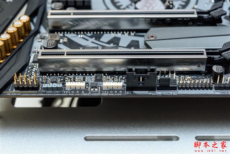 砍掉超线程!Intel i7-9700K深度评测:战平R7 就是太贵