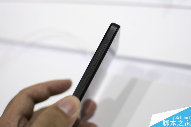 联想ZUK Z2发布会现场试玩：小屏幕不简单