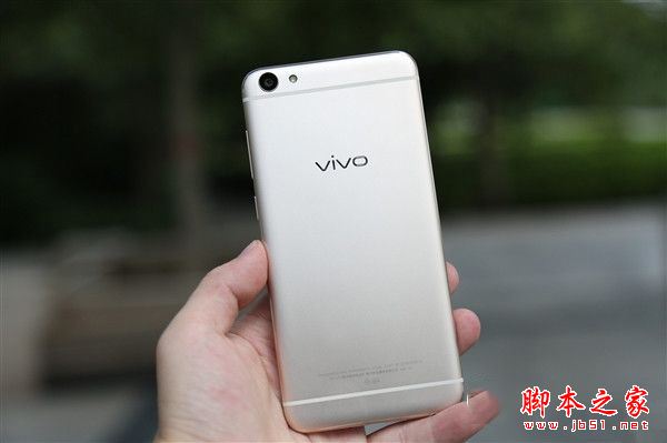 vivo X9和vivo X7哪个好?vivo X7与X9对比评测 电脑百事网