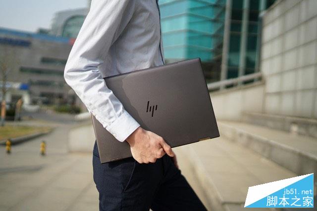 优雅的创作者助手 惠普Spectre x360 15评测