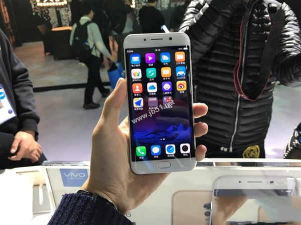 vivo xplay6和x7哪个值得买?vivo xplay6和vivo x7详细区别对比评测
