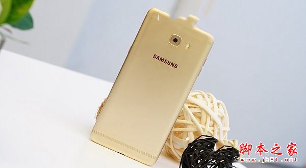 三星C9 Pro和OPPO R9s Plus哪个好看?外观对比