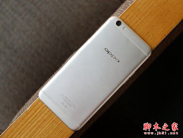 三星C9 Pro和OPPO R9s Plus哪个好看?外观对比