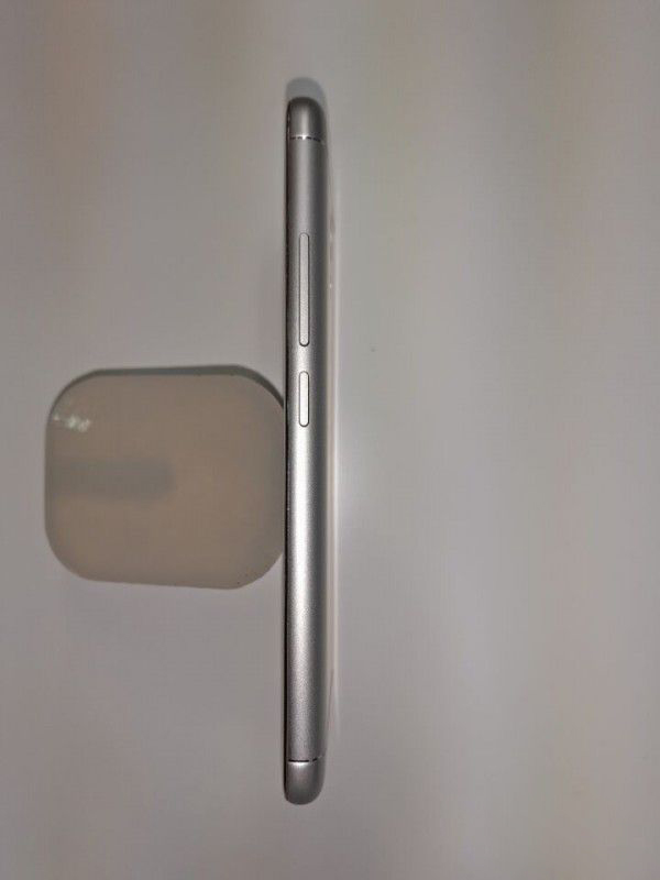 魅蓝3s现场真机上手图   魅蓝3s现场真机体验