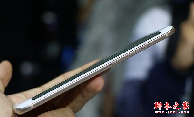 vivo Xplay6值得买吗?vivo Xplay6手机详细评测图解