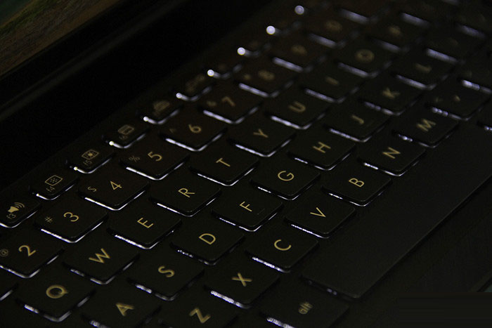 华硕ZenBook Pro 15 华硕ZenBook Pro 15