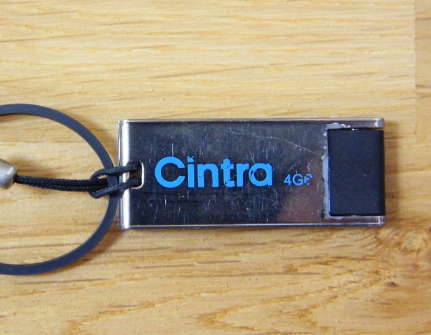 教你如何用U盘装系统 脚本之家