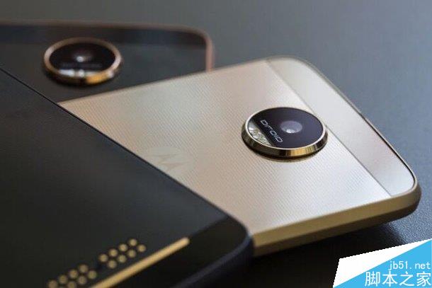 联想Moto Mods试玩 有趣的手机部件