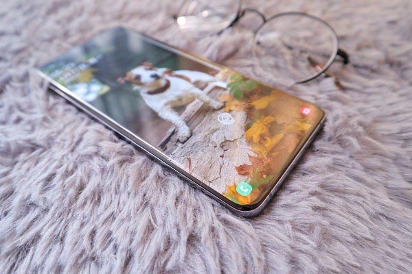 惊艳手感,出彩设计:三星S20+上手体验