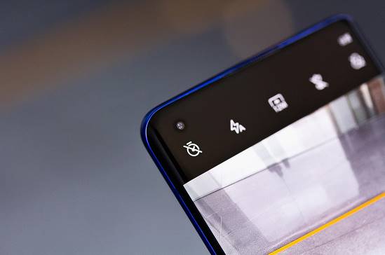 OnePlus8 Pro评测：查漏补缺 更进一步！