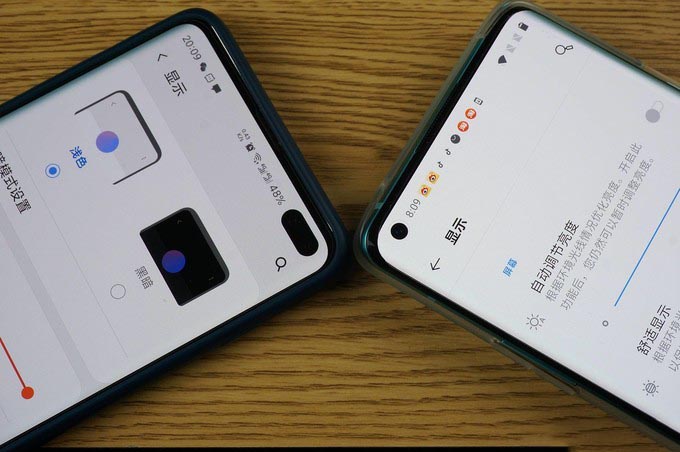4000字长文深度对比体验 一加8Pro能否吊打过气机皇三星S10+？