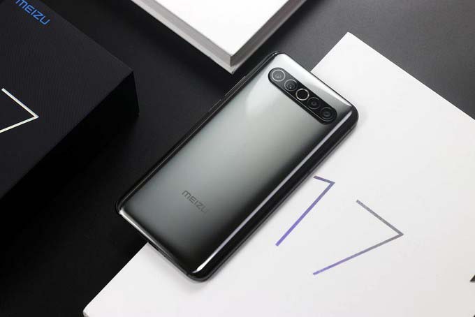 迟来的精品,魅族17上手评测:怎一个香字了得?