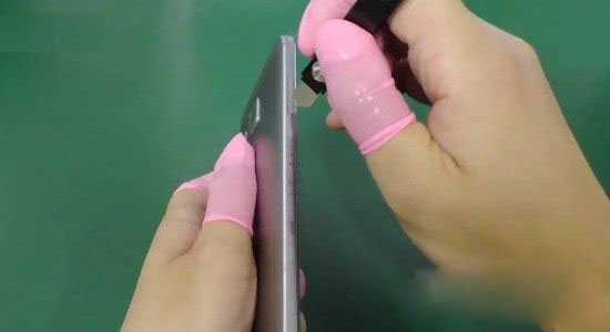 华为G9 Plus后盖怎么打开？华为G9 Plus后盖拆卸方法