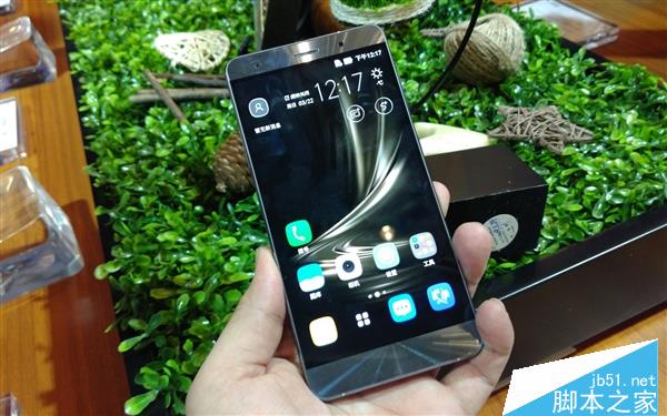 骁龙821 4999元！华硕ZenFone 3真机多图赏