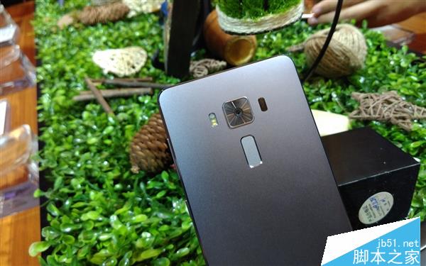 骁龙821 4999元！华硕ZenFone 3真机多图赏