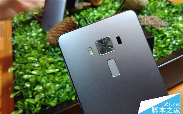 骁龙821 4999元！华硕ZenFone 3真机多图赏