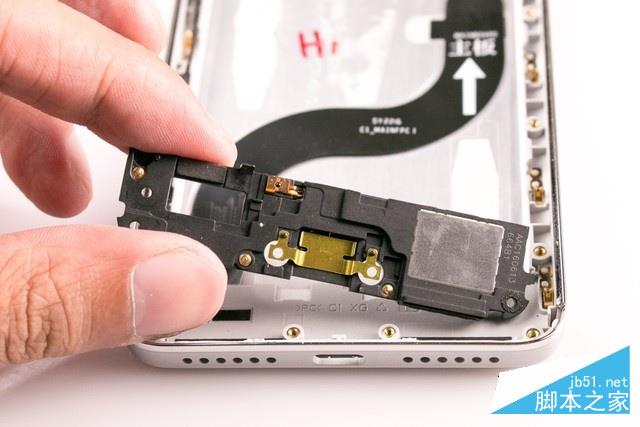 骁龙652配超大电池 酷派cool1拆解图赏