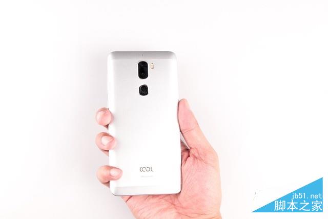 骁龙652配超大电池 酷派cool1拆解图赏