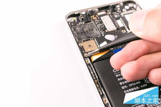 骁龙652配超大电池 酷派cool1拆解图赏