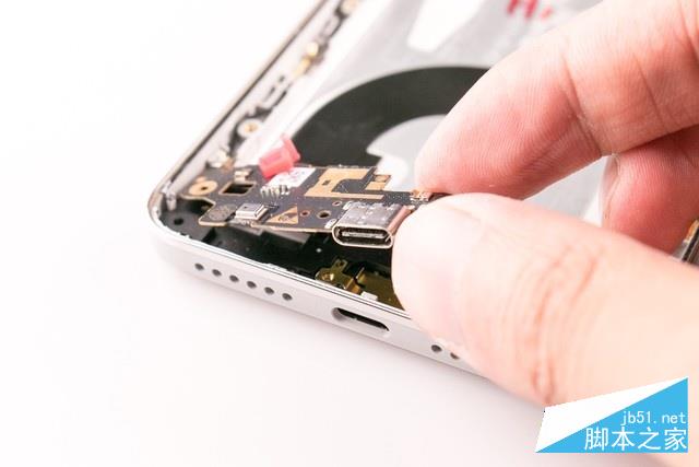 骁龙652配超大电池 酷派cool1拆解图赏