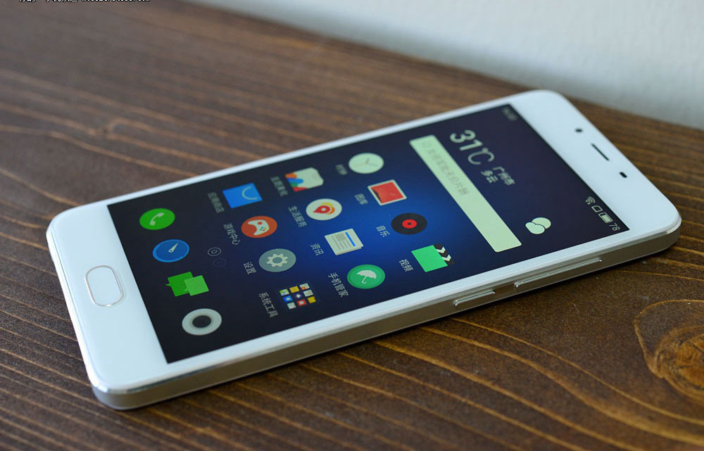 5寸双面玻璃屏幕 魅蓝U10开箱图赏(6/12)