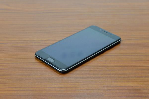 特别晶莹的质感 vivo X7曜石黑开箱图赏