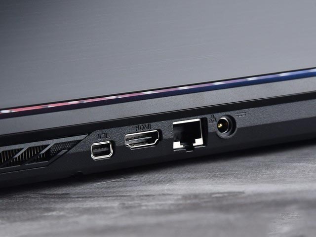 升级十代酷睿 睿频破5GHz!神舟战神G7T评测