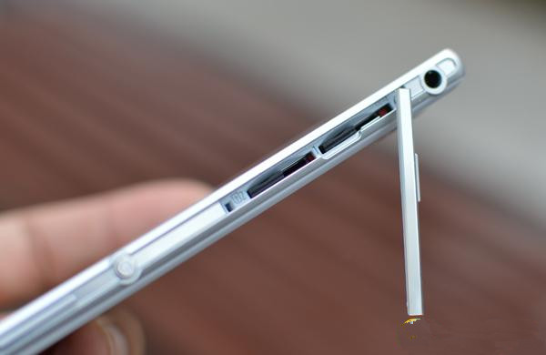 索尼Xperia T2评测:缩水版ZU 价格更便宜