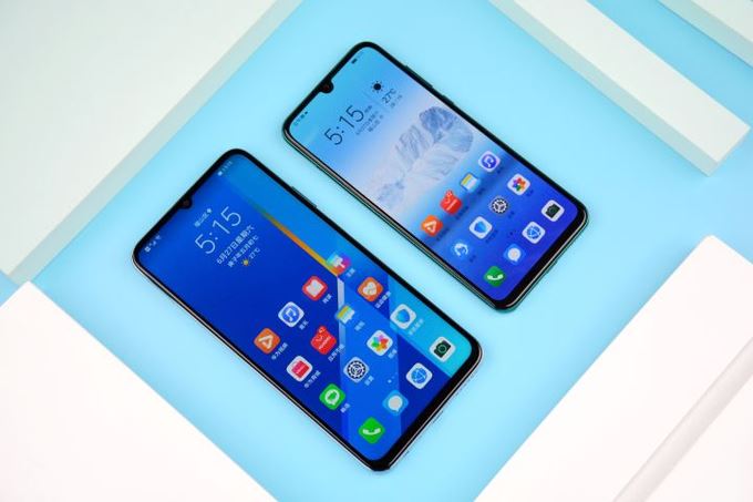 不吹不黑快速评价荣耀X10 Max：你想知道的优缺点，都在这了