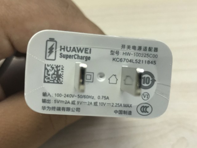充满5000mAh只需1小时 荣耀X10 Max充电速度实测 