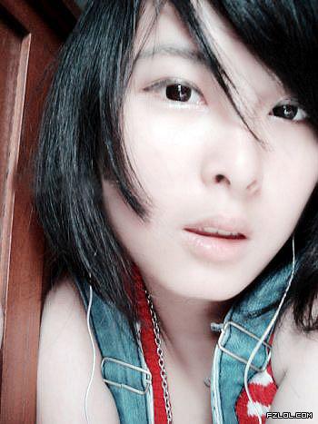 美图秀秀为美女调色和换头发颜色 三联教程