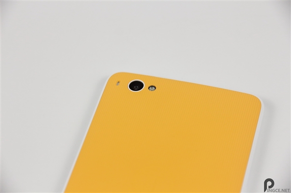 千元血战!坚果PK红米Note 2、魅蓝Note 2