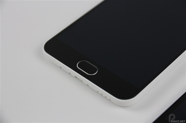 千元血战!坚果PK红米Note 2、魅蓝Note 2