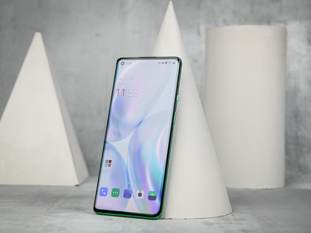 一加 8 Pro网络性能测试 5G+Wi-Fi 6实力究竟有多强?