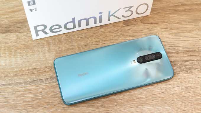 挑战120帧吃鸡!爆款5G中端手机性能评测(荣耀X10 vs Redmi K30 5G极速版)