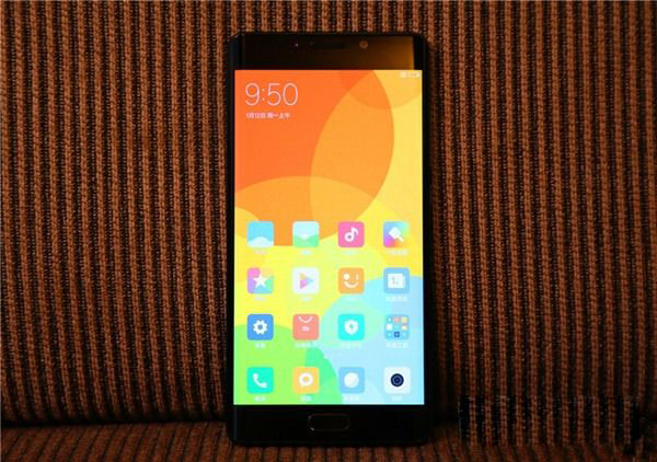 小米Note2跑分多少？小米Note2安兔兔跑分性能测试