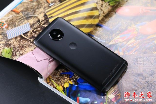 moto青柚值得买吗?摩托罗拉moto青柚手机优缺点全面评测图解