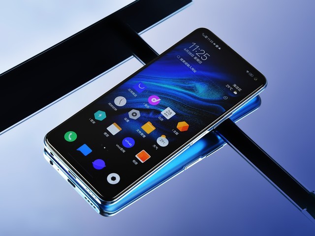 120Hz高刷的5G普及流畅先锋 iQOO Z1x评测(审核)
