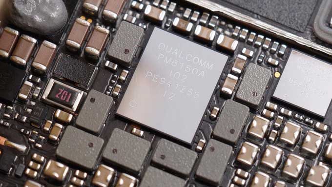 拆解报告:OPPO Ace2手机内置10W反向无线充电器