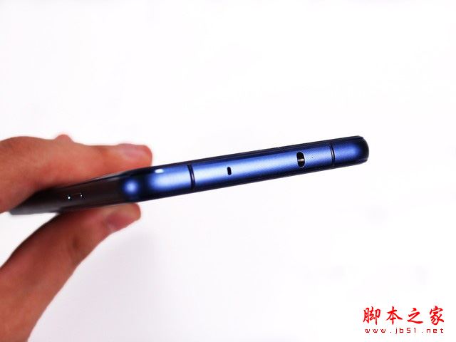 海信A2 Pro怎么样?海信双屏A2 Pro配置/性能/系统/外观评测图解