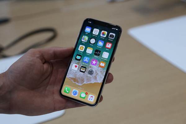 iPhone8和iPhoneX哪个值得买？iPhoneX与iPhone8/iPhone8Plus区别对比评测