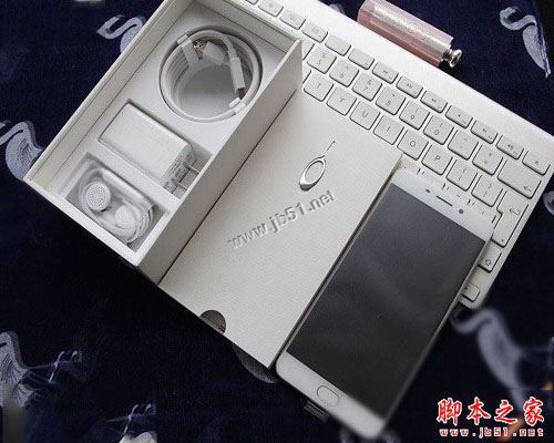 华为nova和OPPO R9买哪个好?华为nova和OPPO R9详细区别对比评测