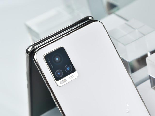 自拍旗舰后置疲软？vivo S7影像系统评测 