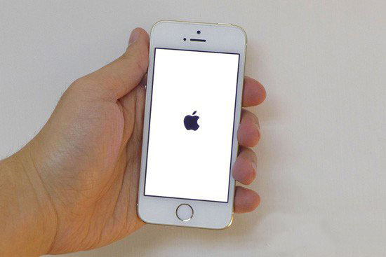 iphone5s白苹果怎么修复？iphone5s白苹果开不了解修复方法1