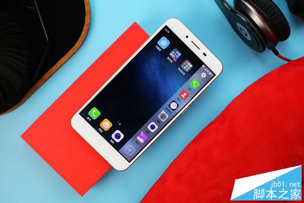 360 vizza值得买吗？360手机vizza优缺点全面深度评测图解