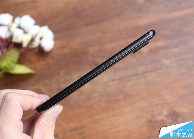 夏普AQUOS S2值得买吗?夏普AQUOS S2全屏手机优缺点全面深度评测