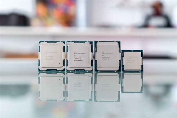Intel Core i9 7900X体验:单核性能不敌i7-7740X