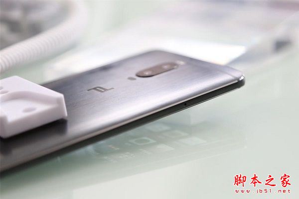 华为Mate9保时捷版有几种颜色？华为Mate9保时捷版哪个颜色好看？