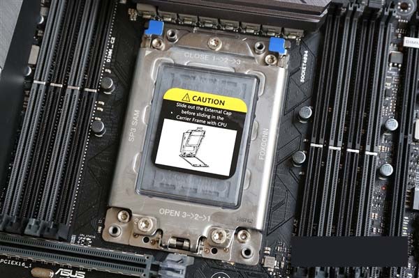 AMD Ryzen ThreadRipper 1950X配什么显卡和主板好?