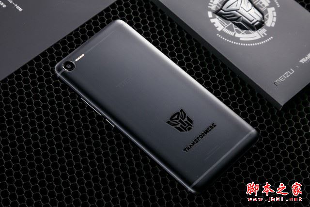 魅蓝E2变形金刚限量版怎么样?魅蓝E2变形金刚限量典藏版上手体验详细评测图解